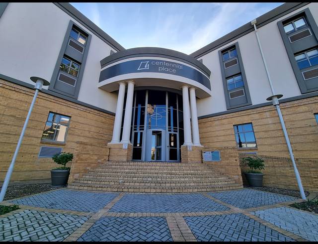1,029M² OFFICE TO LET IN CENTURY CITY